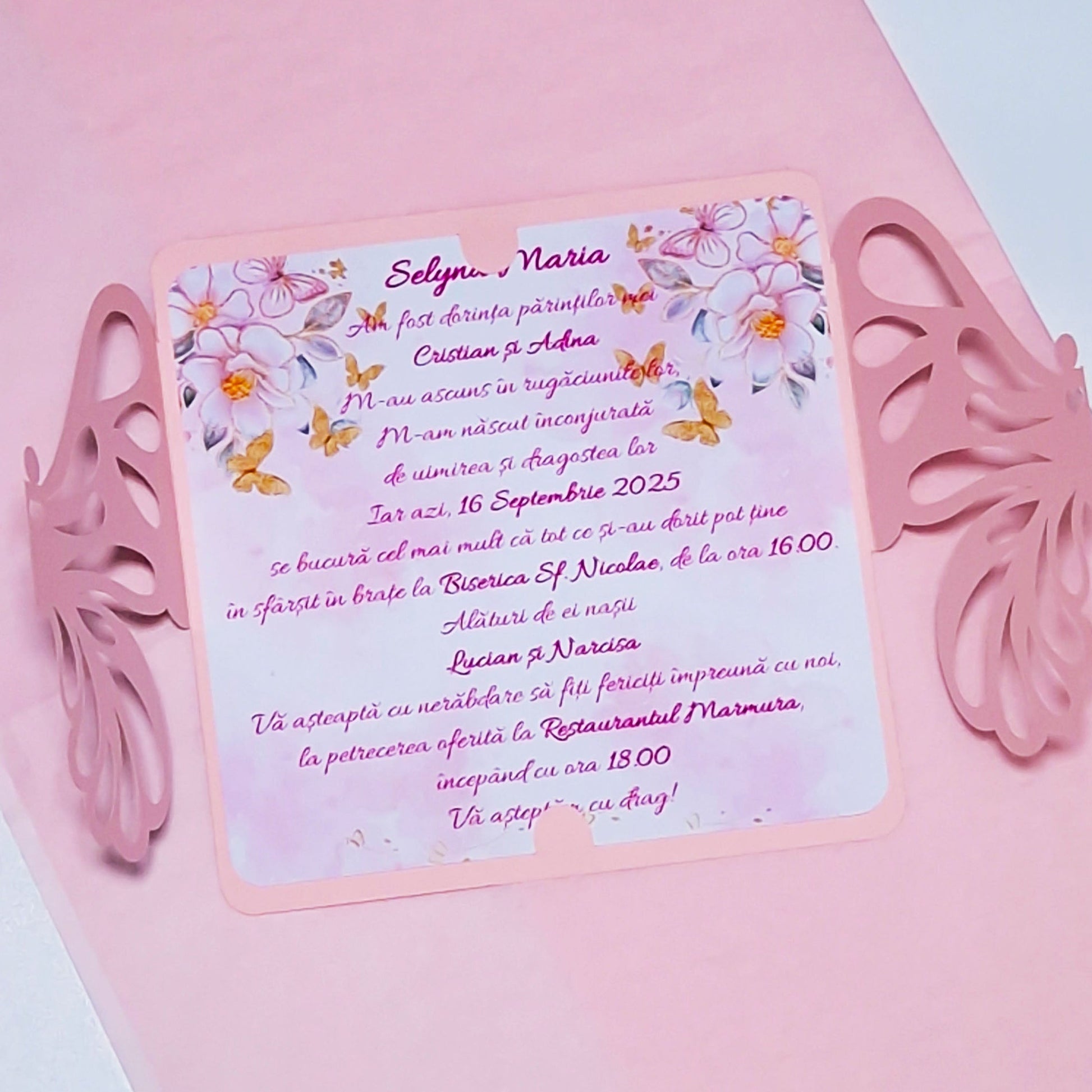 Invitatii Botez Fete Fluturas Decupat