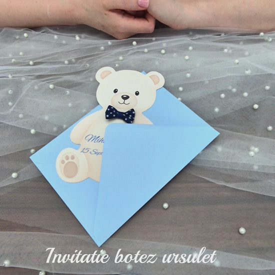 Invitatie Botez Baiat Ursulet Decupat cu Fundita Bleumarin